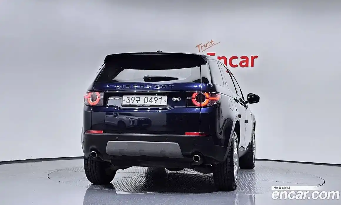 Land Rover Discovery Sport 2016 2.0 гидро в Москве № 166637, фото 4