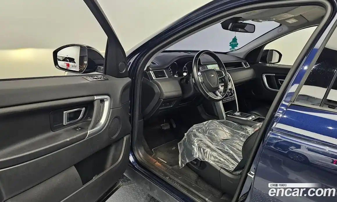 Land Rover Discovery Sport 2016 2.0 гидро в Москве № 166637, фото 10