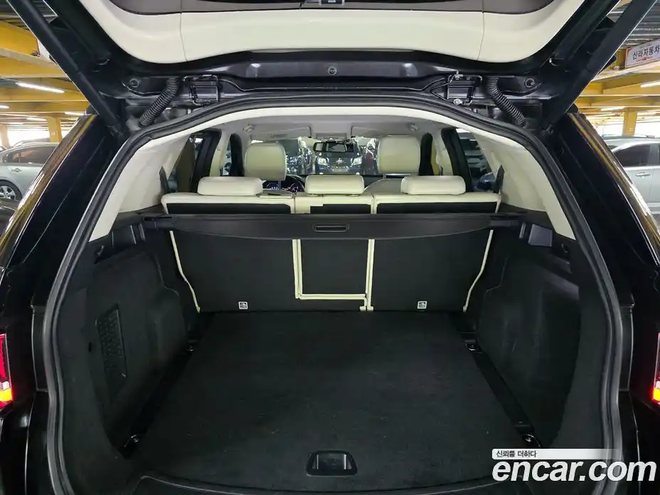 Land Rover Discovery Sport 2016 2.0 гидро в Москве № 166795, фото 20