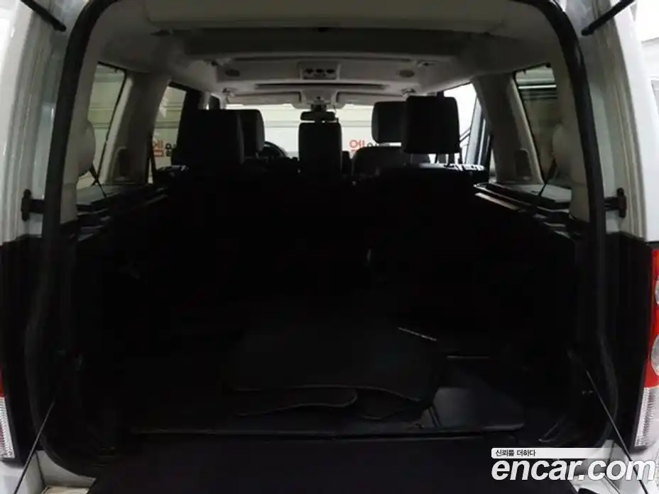 Land Rover Discovery 2013 3.0 гидро в Москве № 166865, фото 12