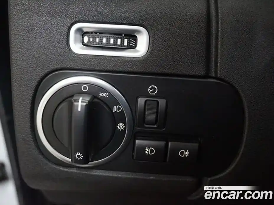 Land Rover Discovery 2013 3.0 гидро в Москве № 166865, фото 9
