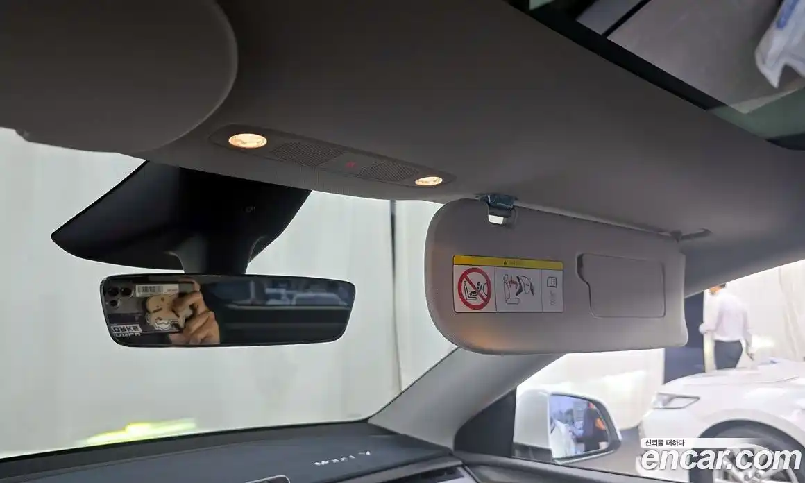 Tesla Model Y 2024 0.2 гидро в Москве № 167703, фото 17