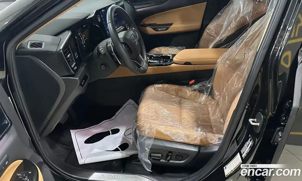 Lexus NX 2024 2.5 гидро в Москве № 168022, фото 10
