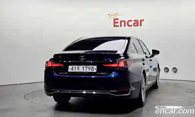 Lexus ES 2018 2.5 гидро в Москве № 168292, миниатюра 4