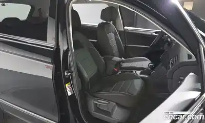 Volkswagen Tiguan 2024 2.0 гидро в Москве № 168407, миниатюра 10