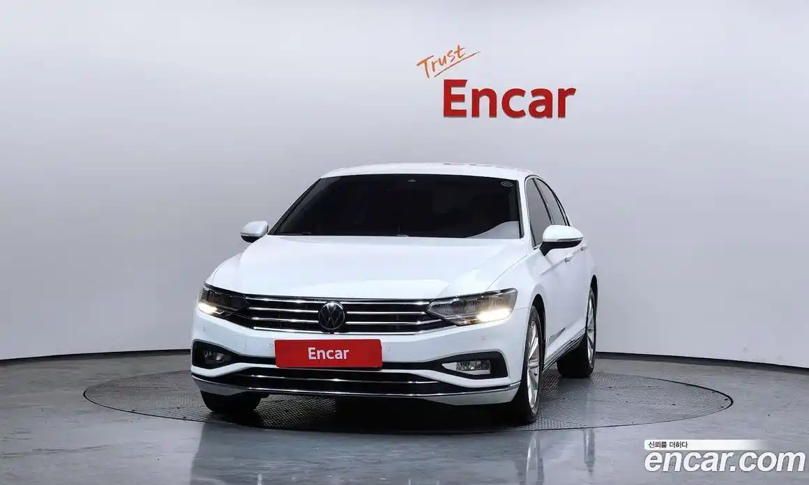 Volkswagen Passat 2021 2.0 гидро в Москве № 168589, фото 3