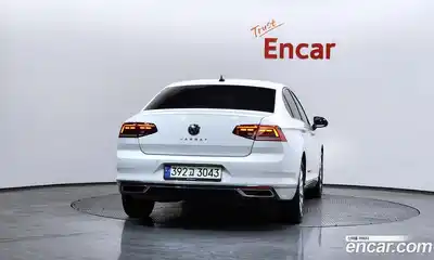 Volkswagen Passat 2021 2.0 гидро в Москве № 168589, миниатюра 4
