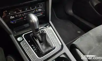 Volkswagen Passat 2021 2.0 гидро в Москве № 168589, миниатюра 9