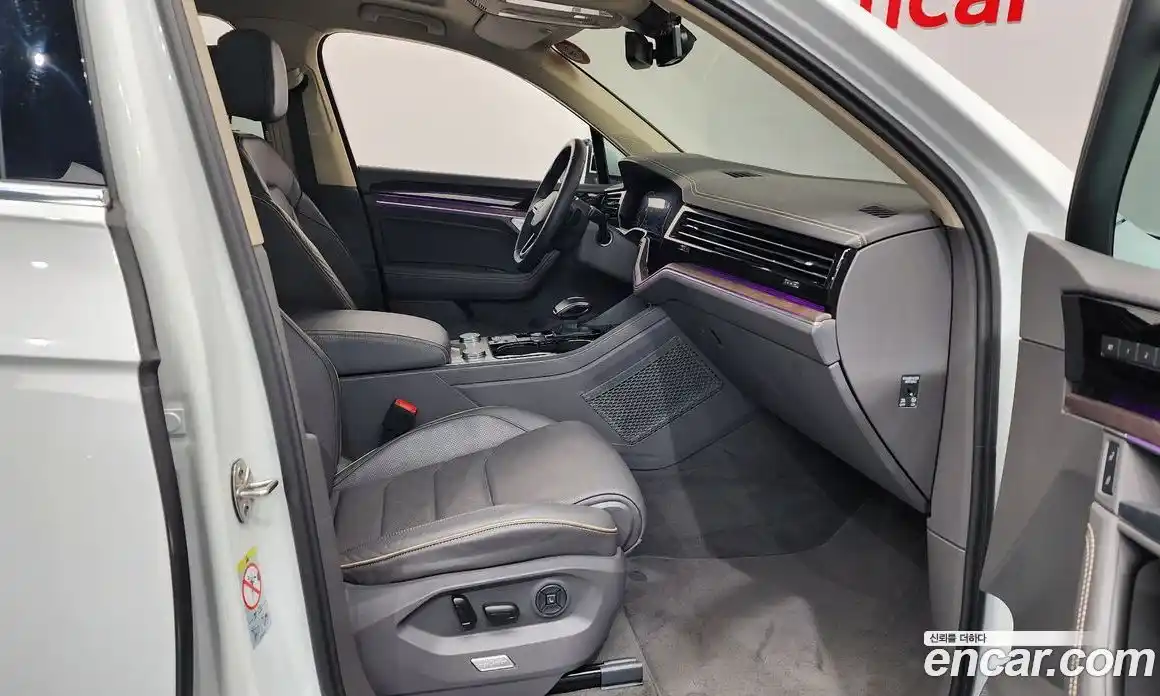 Volkswagen Touareg 2023 3.0 гидро в Москве № 168593, фото 11