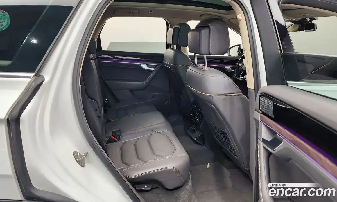 Volkswagen Touareg 2023 3.0 гидро в Москве № 168593, фото 12