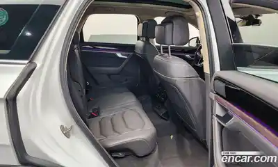 Volkswagen Touareg 2023 3.0 гидро в Москве № 168593, миниатюра 12