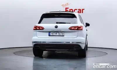 Volkswagen Touareg 2023 3.0 гидро в Москве № 168593, миниатюра 4