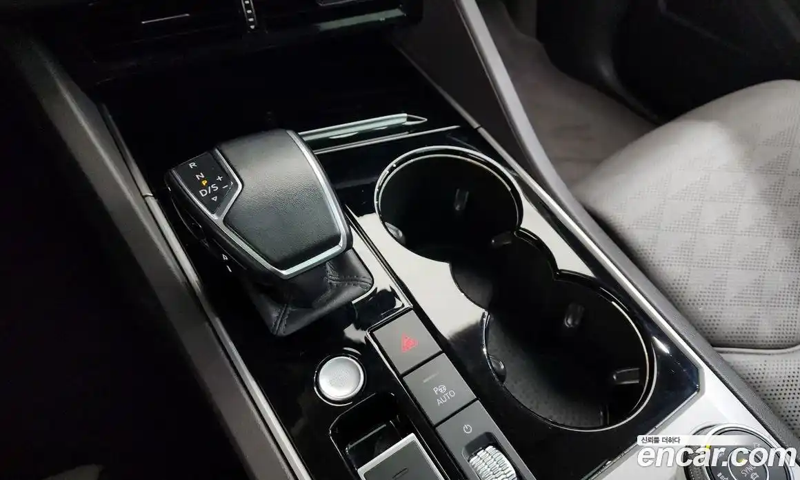 Volkswagen Touareg 2023 3.0 гидро в Москве № 168593, фото 9