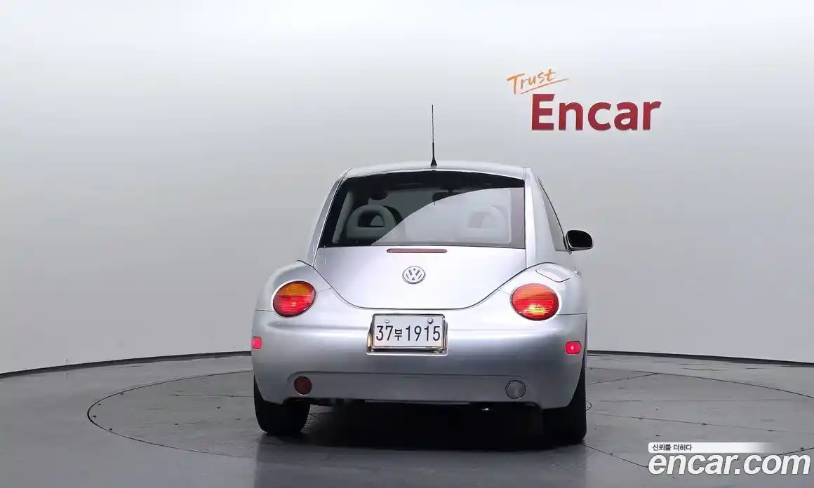 Volkswagen Beatle 2002 2.0 гидро в Москве № 168924, фото 4