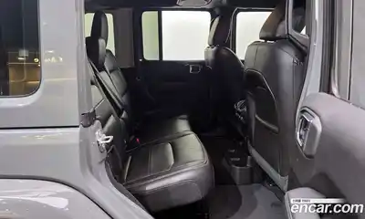 Jeep Wrangler 2023 2.0 гидро в Москве № 169617, миниатюра 12