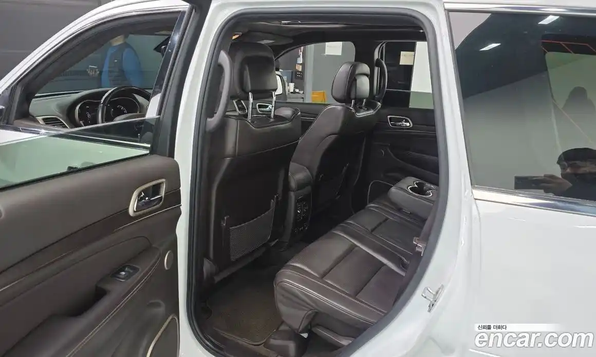 Jeep Cherokee 2016 3.0 гидро в Москве № 169870, фото 11