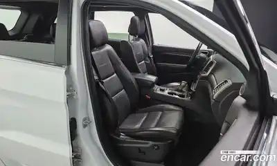 Jeep Cherokee 2016 3.0 гидро в Москве № 169870, миниатюра 12