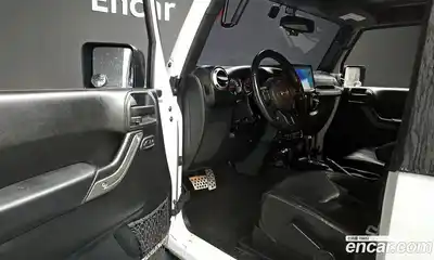 Jeep Wrangler 2015 3.6 гидро в Москве № 169897, миниатюра 11