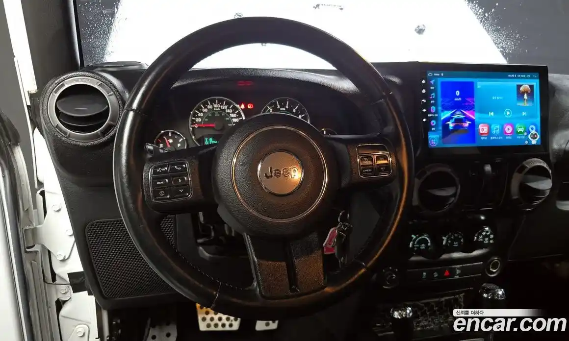 Jeep Wrangler 2015 3.6 гидро в Москве № 169897, фото 13