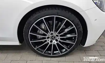 Mercedes-Benz E-Class 2023 2.0 гидро в Москве № 177933, миниатюра 5