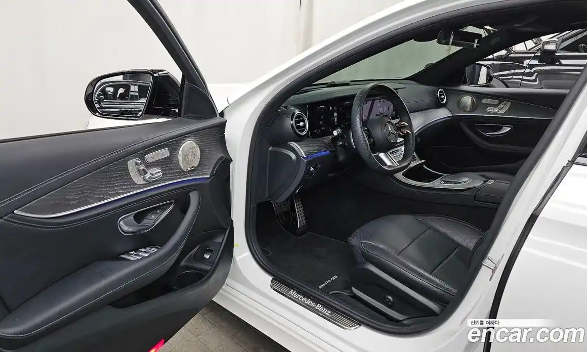 Mercedes-Benz E-Class 2023 2.0 гидро в Москве № 177933, фото 10