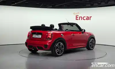 Mini Cooper Convertible 2018 2.0 гидро в Москве № 186380, миниатюра 2