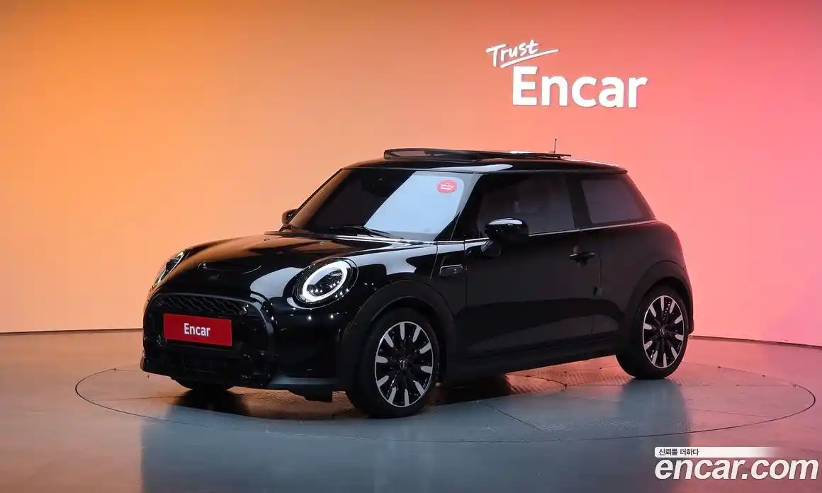 Mini Cooper 2022 2.0 гидро в Москве № 186934, фото 20