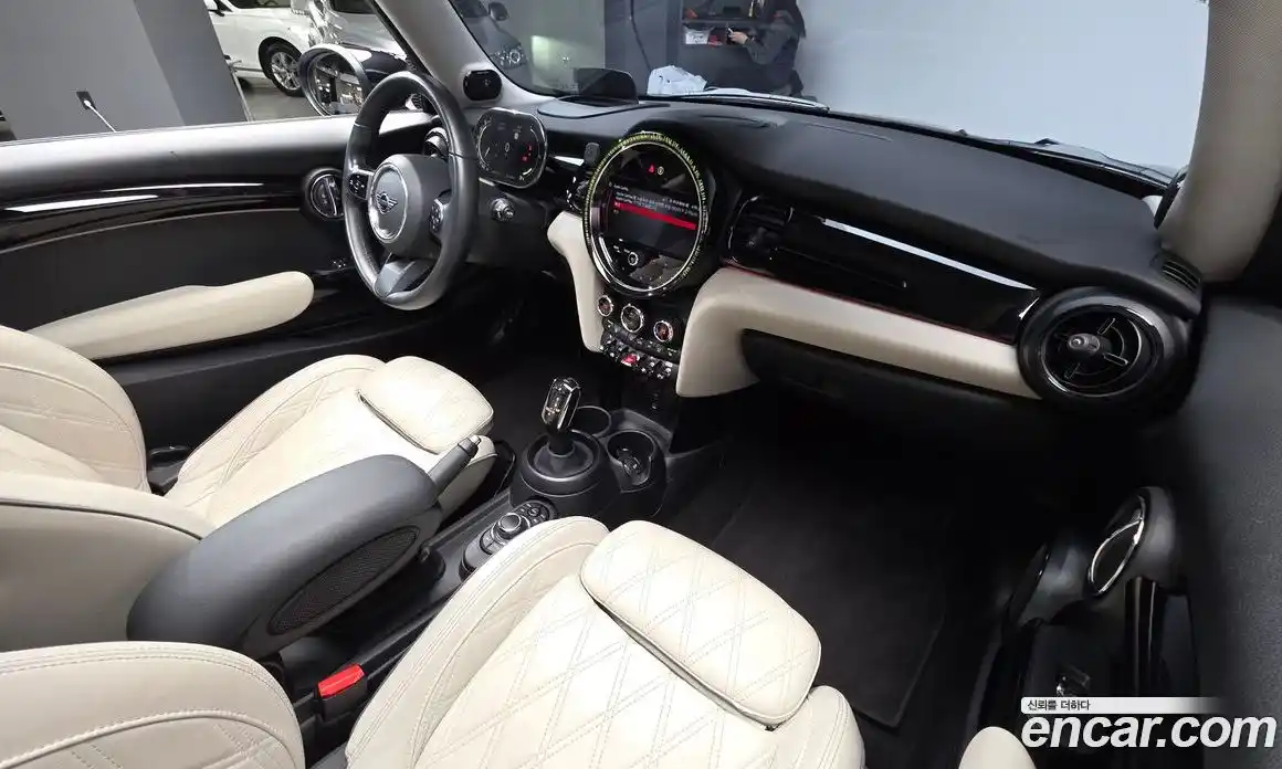 Mini Cooper 2022 2.0 гидро в Москве № 186934, фото 6