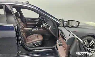 BMW 6-Series 2022 3.0 гидро в Москве № 189104, миниатюра 11
