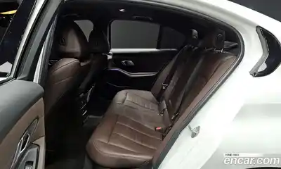 BMW 3-Series 2020 3.0 гидро в Москве № 189336, миниатюра 12