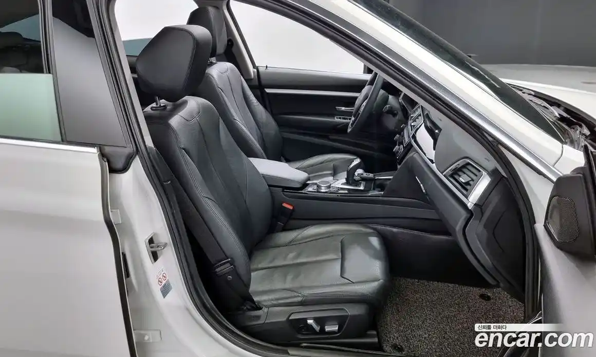 BMW 3-Series 2018 2.0 гидро в Москве № 189800, фото 12