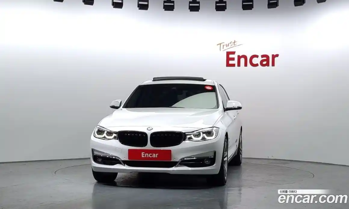 BMW 3-Series 2018 2.0 гидро в Москве № 189800, фото 3