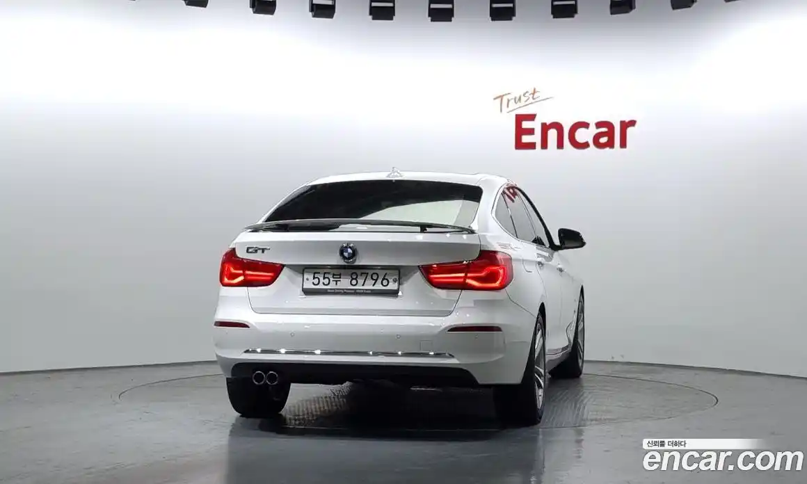 BMW 3-Series 2018 2.0 гидро в Москве № 189800, фото 4