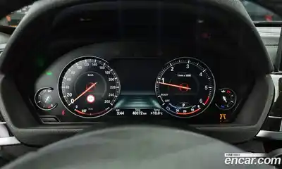 BMW 3-Series 2018 2.0 гидро в Москве № 189800, миниатюра 8