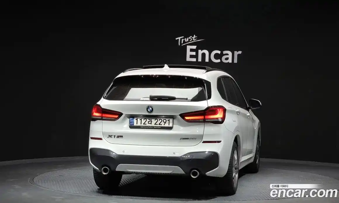 BMW X1 2021 2.0 гидро в Москве № 191535, фото 4