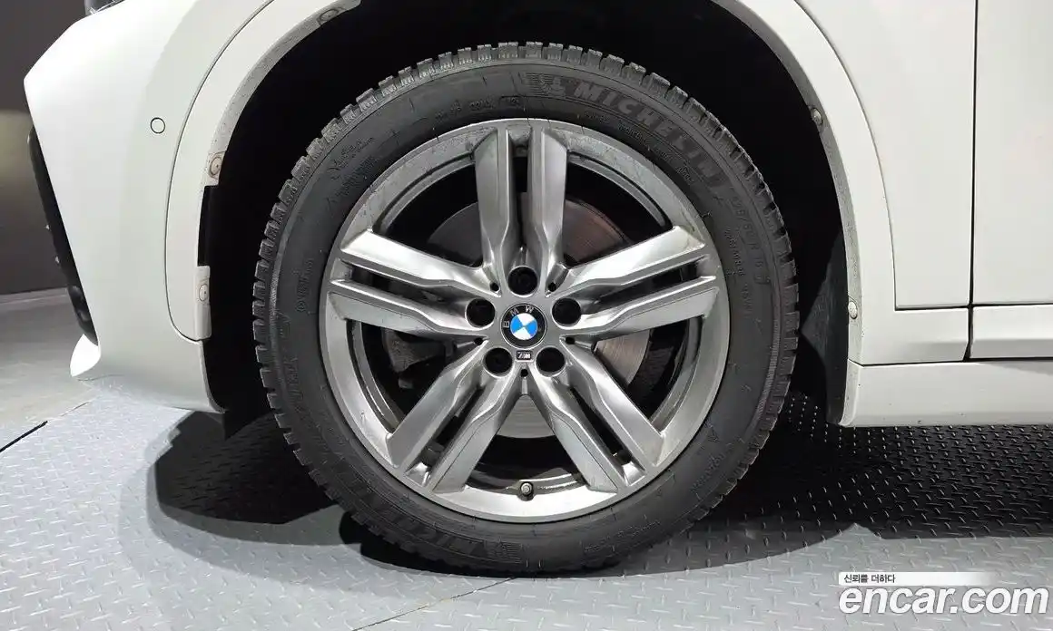 BMW X1 2021 2.0 гидро в Москве № 191535, фото 5
