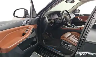BMW X7 2022 3.0 гидро в Москве № 192769, миниатюра 10
