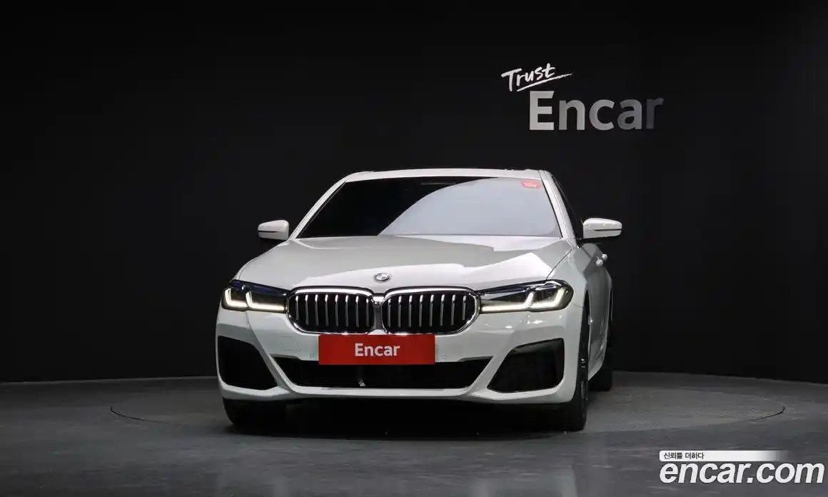 BMW 5-Series 2023 2.0 гидро в Москве, фото 3