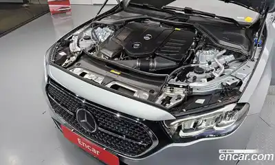 Mercedes-Benz E-Class 2024 2.0 гидро в Москве № 193926, миниатюра 6