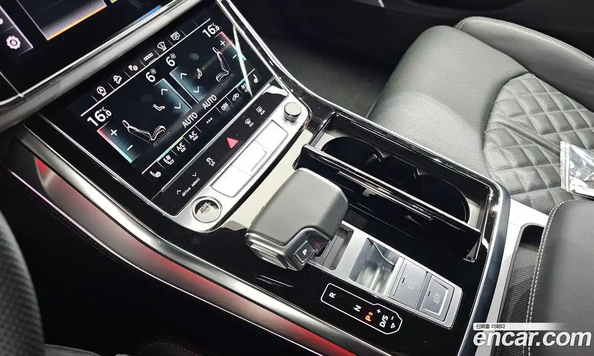 Audi Q8 2023 3.0 гидро в Москве № 196031, фото 9