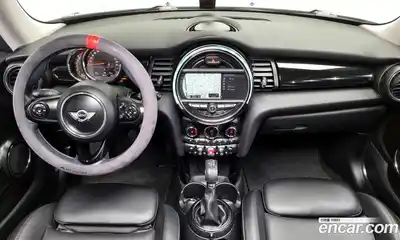 Mini Cooper 2015 1.5 гидро в Москве № 198444, миниатюра 7