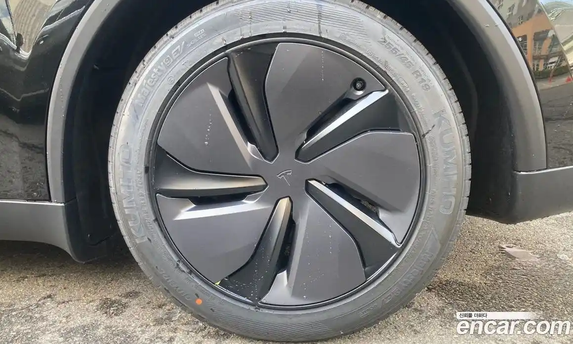 Tesla Model Y 2025 гидро в Москве № 198667, фото 20