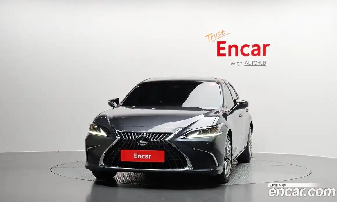 Lexus ES 2023 2.5 гидро в Москве № 198863, фото 3