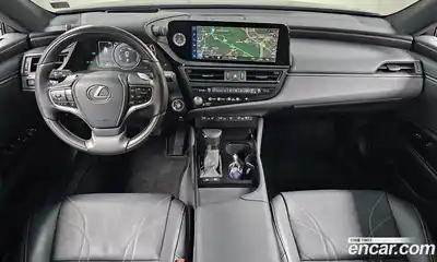 Lexus ES 2023 2.5 гидро в Москве № 198863, миниатюра 7
