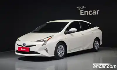 Toyota Prius, 2016