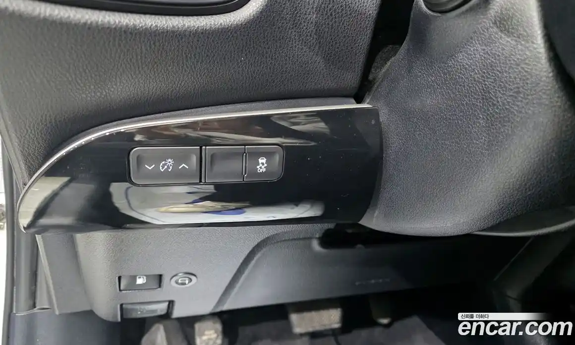 Toyota Prius 2016 1.8 гидро в Москве № 199614, фото 15
