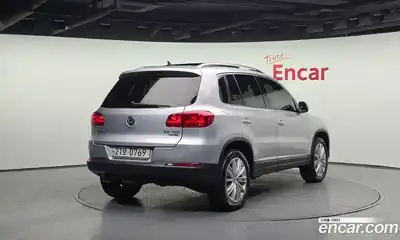 Volkswagen Tiguan 2016 2.0 гидро в Москве № 205039, миниатюра 2