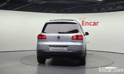 Volkswagen Tiguan 2016 2.0 гидро в Москве № 205039, миниатюра 4