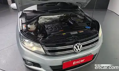 Volkswagen Tiguan 2016 2.0 гидро в Москве № 205039, миниатюра 6