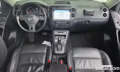 Volkswagen Tiguan 2016 2.0 гидро в Москве № 205039, миниатюра 7